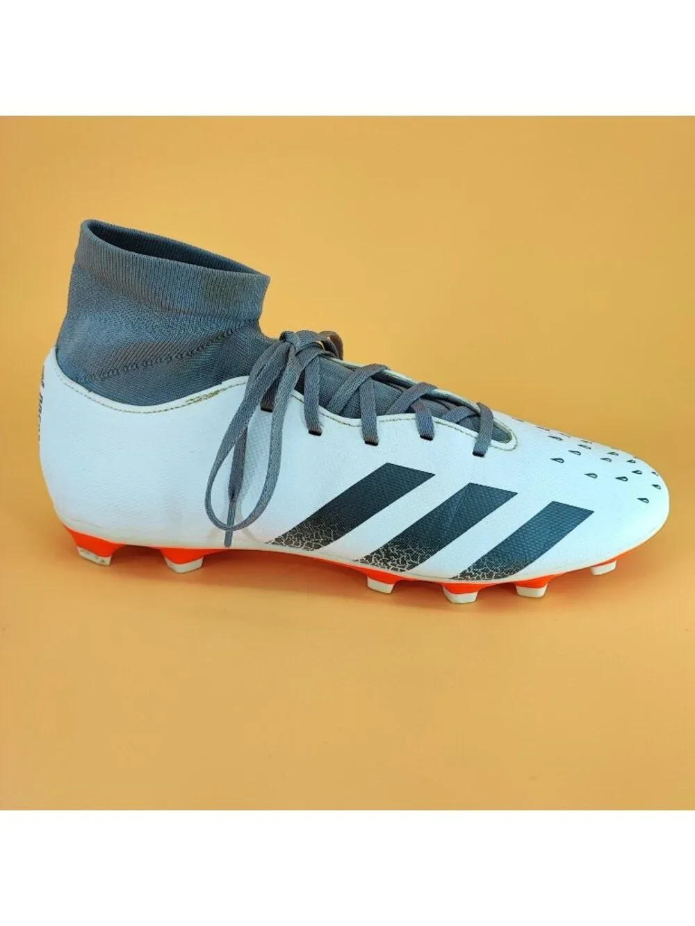 Adidas Predator Freak .4 S Men’s 12 US Soccer Cleats White Synthetic ART FY6331